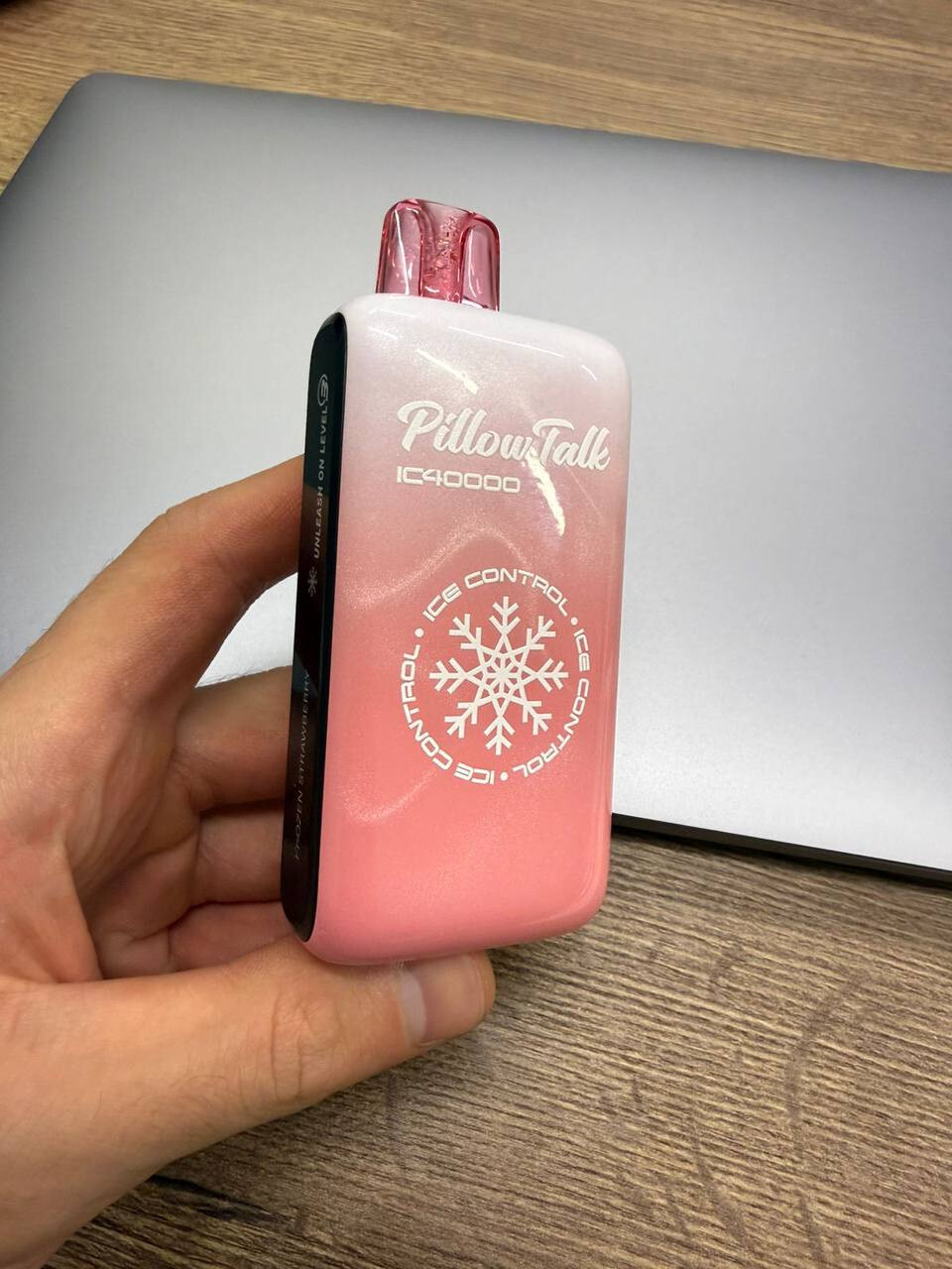 Pillow Talk 40000 затяжек 1