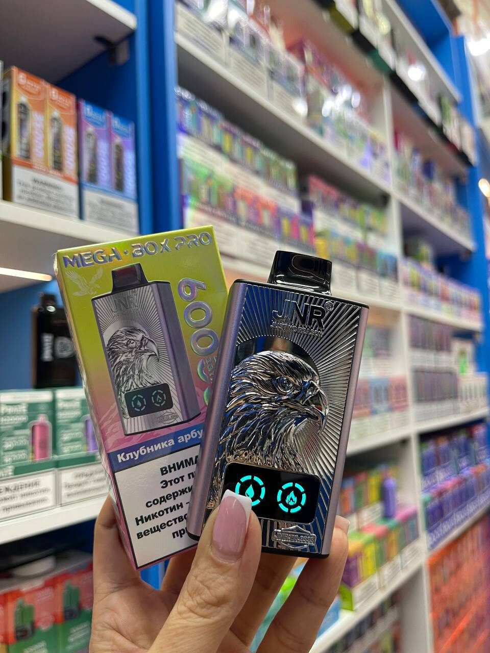 JNR Mega Box Pro 60000 затяжек 1