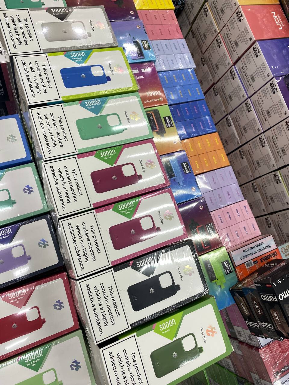 Humo IPHONE 15 Pro MAX Case 30000 затяжек 1