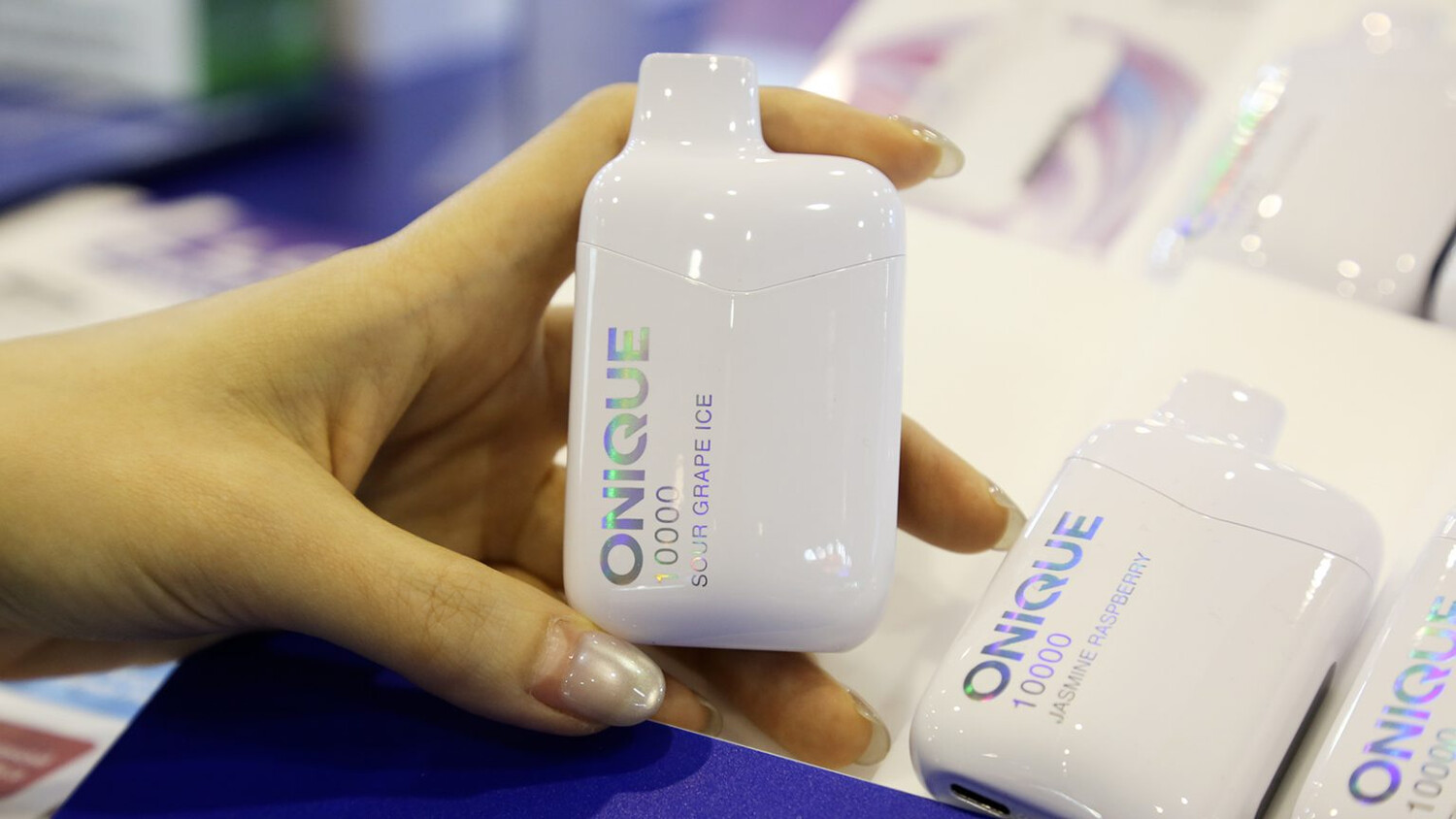 ONlQUE BY LOST MARY 10000 затяжек thumbnail 2